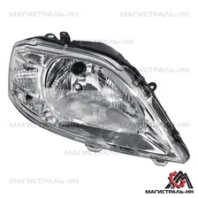 Фара головного света правая Lada Largus 8200744754