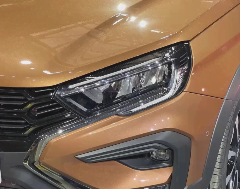 Фара передняя для Lada Vesta NG-0