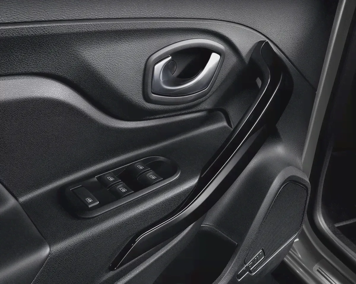 Накладка ручки обивки передней двери черные для Lada XRAY Instinct-0