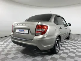 Lada Granta 1.6, 2019