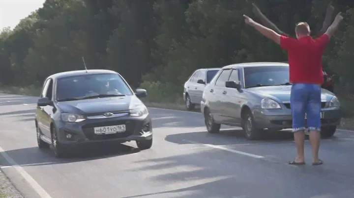 Лада Приора  vs  Лада Калина sport 2