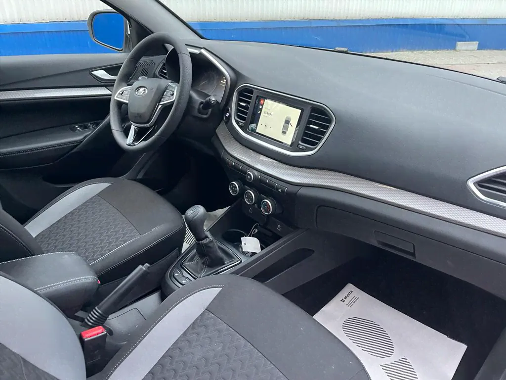 LADA VESTA,2023-1