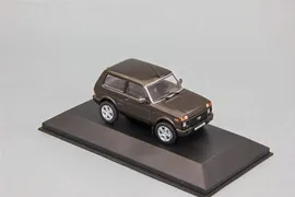 1:43 # 10 LADA 4x4 Urban