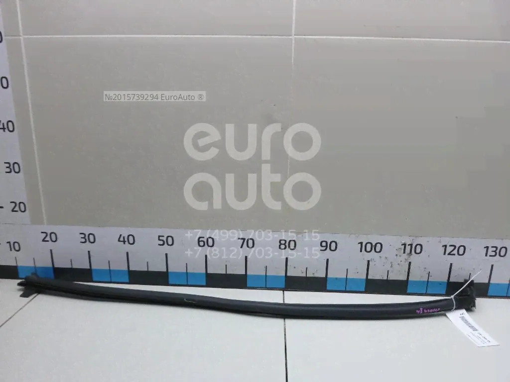 6001549469 VAZ Уплотнитель двери для VAZ Lada Largus 2012>