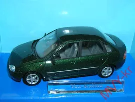ВАЗ-1118 Lada-Калина (зел. металлик) 1:43