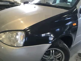 Пластиковые передние крылья для Lada Kalina 1