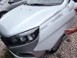 Пластиковые передние крылья для Lada Vesta