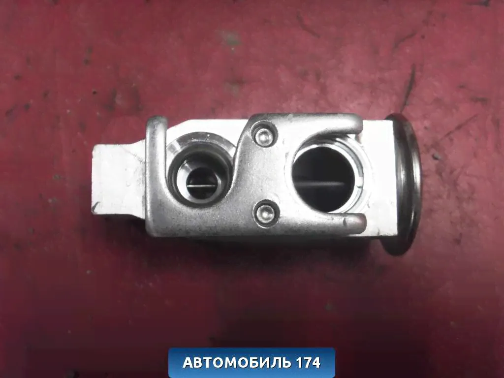 Клапан кондиционера 8450039727 Lada Vesta Cross (2181) 2017> Веста Кросс-2