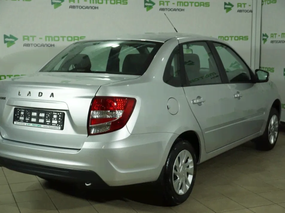 LADA Granta Standard