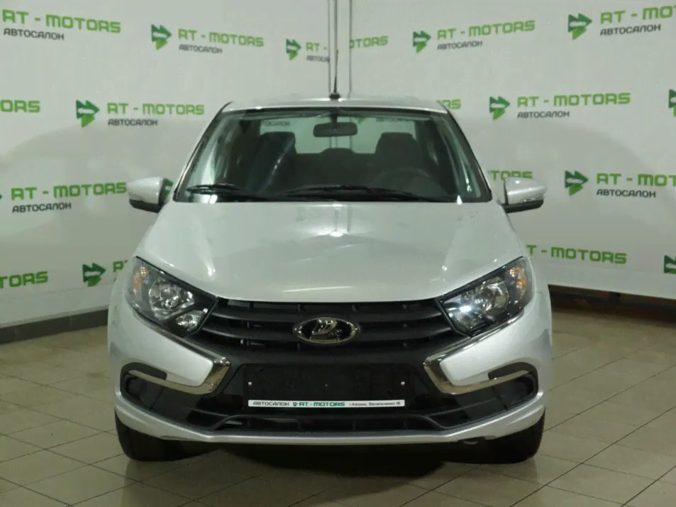 LADA Granta Standard-1
