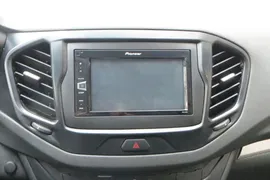 Рамка переходная под 2-DIN магнитолу в LADA Vesta