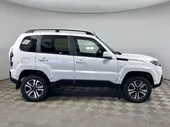 LADA Niva Travel KHL'24