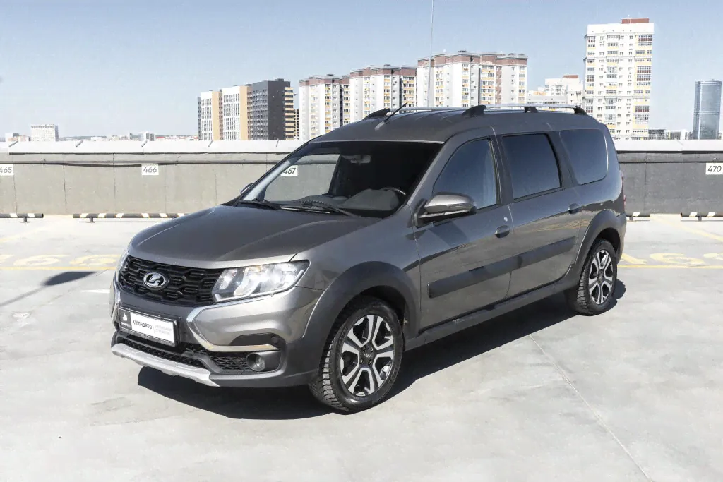 ВАЗ (Lada) Largus 2021 года с пробегом 118 411 км